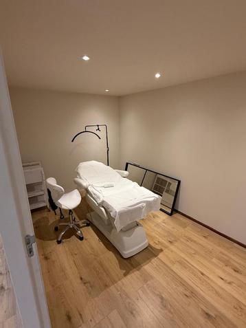 Te huur: Kamer in beautysalon / bedrijfspand nieuwegein beschikbaar voor biedingen