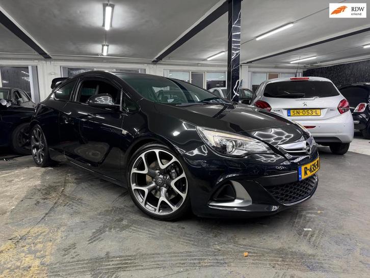 Opel Astra GTC 2.0 Turbo OPC 320pk schaalstoelen, Auto's, Opel, Bedrijf, Te koop, Astra, ABS, Airbags, Airconditioning, Alarm