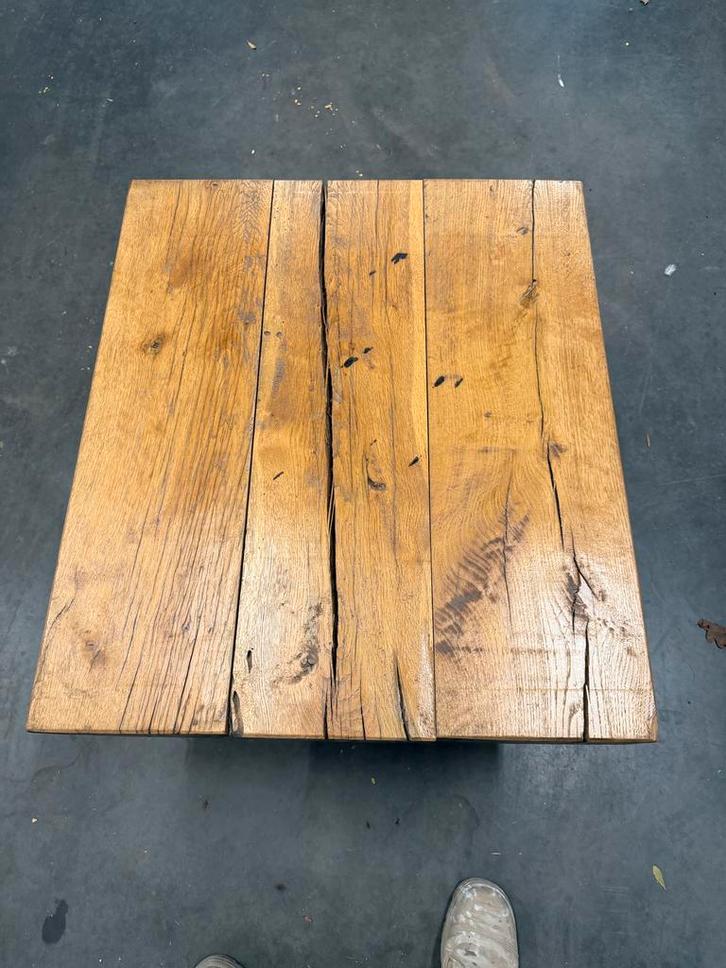 Mooie Eiken Salontafel - Robuust Design, Antiek en Kunst, Antiek | Meubels | Tafels, Ophalen of Verzenden