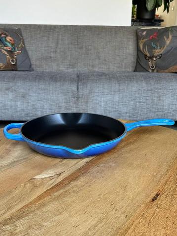 Le Creuset Gietijzeren Skillet 26 cm - Azure Blauw beschikbaar voor biedingen