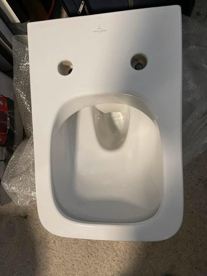 Villeroy & Boch Hangtoilet - Zo Goed Als Nieuw, Doe-het-zelf en Verbouw, Sanitair, Zo goed als nieuw, Toilet, Ophalen of Verzenden