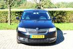 Skoda Rapid Spaceback 1.2 TSI Greentech Edition carplay, Stof, Gebruikt, Met garantie (alle), Zwart