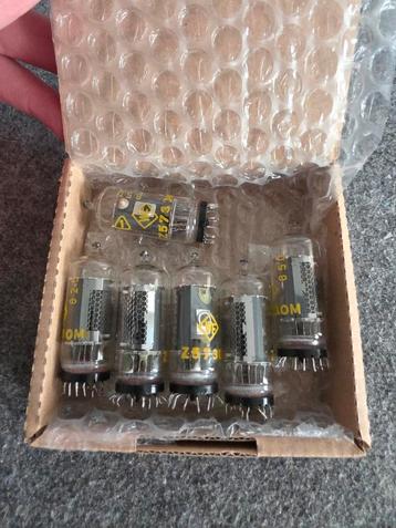Z5730M en Z5810M set van 6x Nixie tubes beschikbaar voor biedingen