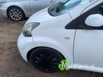 Scherm links-voor van een Toyota Aygo (068), Auto-onderdelen, Carrosserie en Plaatwerk, Ophalen of Verzenden, 3 maanden garantie