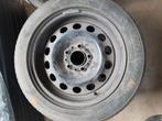 Winterbanden (bmw) 5-gaats velg, Auto-onderdelen, Banden en Velgen, Ophalen, Gebruikt, 16 inch, Band(en)