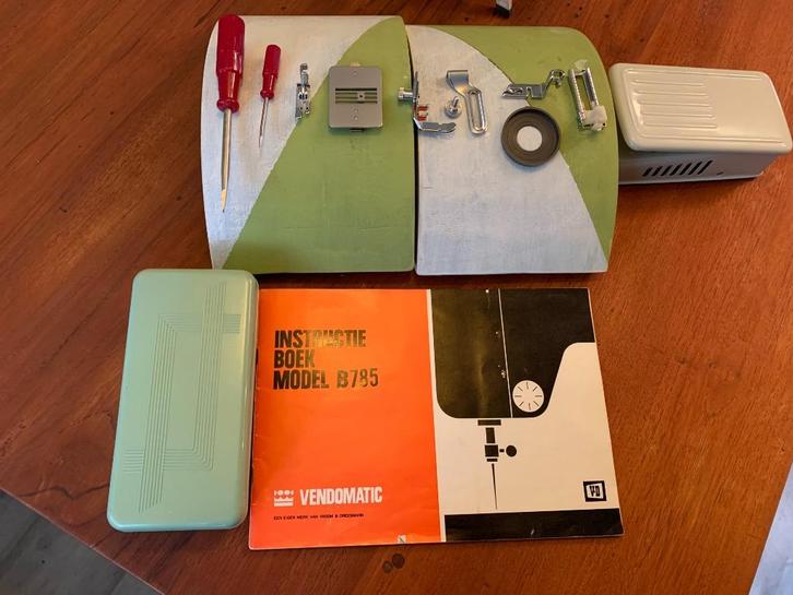 Bijzondere naaimachine Vendomatic B 785, Hobby en Vrije tijd, Naaimachines en Toebehoren, Zo goed als nieuw, Naaimachine, Overige merken