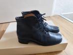 Mooie veterschoen Vabene 38.5, Blauw, Lage of Enkellaarzen, Ophalen of Verzenden, Vabene