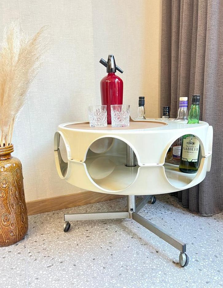 Space age Rotobar, curver jaren 70 bijzettafel, salontafel, Huis en Inrichting, Tafels | Sidetables, Zo goed als nieuw, Ophalen