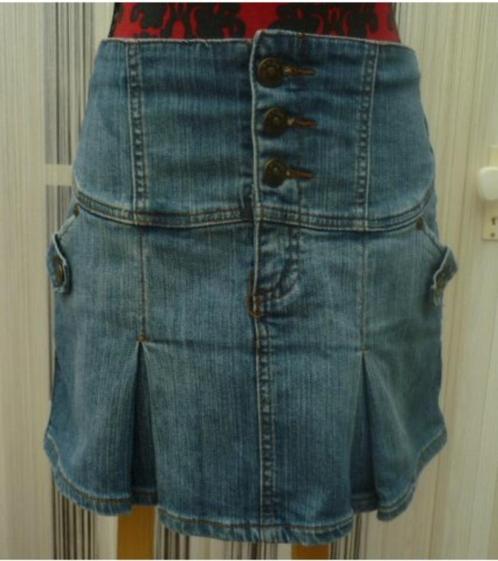 CoolCat spijkerrok maat 38 Cool Cat jeans rok, Kleding | Dames, Rokken, Gedragen, Maat 38/40 (M), Blauw, Boven de knie, Ophalen of Verzenden