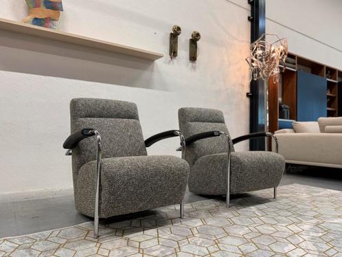 2 Nieuw Leolux Scylla Fauteuil hoog state stof design stoel, Huis en Inrichting, Fauteuils, Nieuw, Stof, 50 tot 75 cm, 75 tot 100 cm
