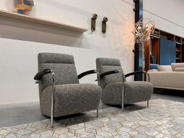 2 Nieuw Leolux Scylla Fauteuil hoog state stof design stoel, Huis en Inrichting, Fauteuils, Nieuw, Stof, 50 tot 75 cm, 75 tot 100 cm