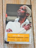 Esther Kamatari - Prinses zonder land, Ophalen of Verzenden, Zo goed als nieuw, Nederland, Esther Kamatari; Mary Renault