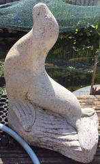 ZGAN. 40cm stenen fontein zeehond, waterornament zeehond, Tuin en Terras, Tuinbeelden, Steen, Zo goed als nieuw, Ophalen, Dierenbeeld