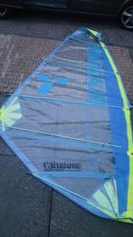 Tiga surfzeil powersail slalom 5.5m2, Ophalen, Zeil, Minder dan 5 m²