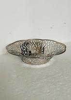 Alessi Italy RVS broodmandjes / schaaltjes , 2 st, Huis en Inrichting, Overige materialen, Gebruikt, Mand, Rond
