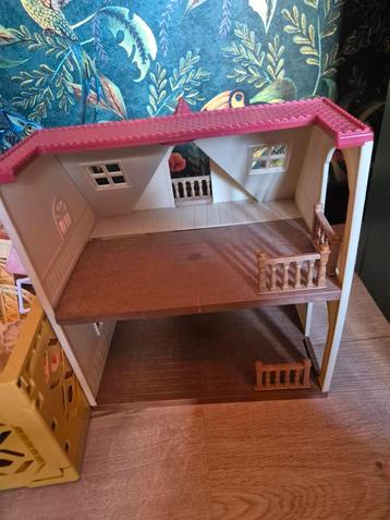Sylvanian family beschikbaar voor biedingen