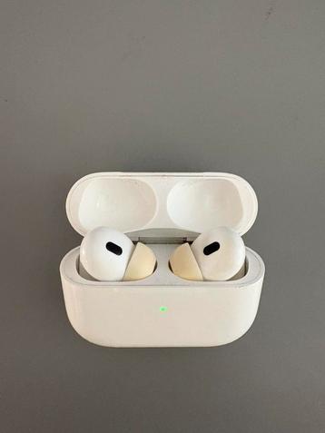 Apple Airpods Pro Gen 2 (origineel) beschikbaar voor biedingen