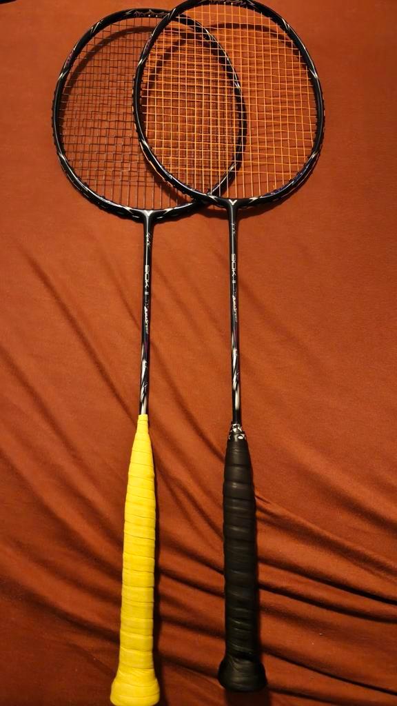 Victor Auraspeed 90K ll 4U G5, Sport en Fitness, Badminton, Zo goed als nieuw, Racket(s), Ophalen of Verzenden