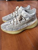 Adidas Yeezy Boost 380 Alien - Maat 45 1/3, Ophalen of Verzenden, Zo goed als nieuw, Overige kleuren, Sneakers of Gympen