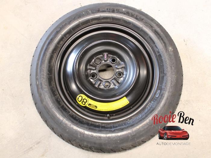 Reservewiel van een Dodge Caliber, Gebruikt, Velg(en), -, -