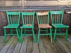 Vintage groene houten stoelen (4 stuks), Huis en Inrichting, Stoelen, Ophalen, Gebruikt, Overige kleuren, Vier