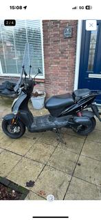 Kymco scooter 45 /50 km, Fietsen en Brommers, Gebruikt, Kymco, Ophalen of Verzenden, Benzine