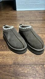 Uggs Tuzz Eu:39, Ophalen of Verzenden, Zo goed als nieuw