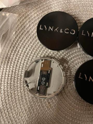 Lynk & Co wieldoppen beschikbaar voor biedingen