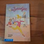 Y. Edens - Balletclub de Zwaantjes, Ophalen of Verzenden, Zo goed als nieuw, Y. Edens