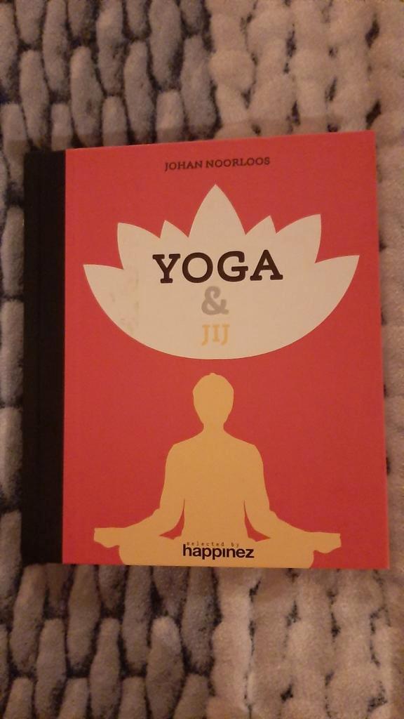 Yoga & Jij - Johan Noorloos, Boeken, Hobby en Vrije tijd, Gelezen, Overige onderwerpen, Ophalen of Verzenden