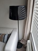 Zwarte Ikea Stalamp, Huis en Inrichting, Lampen | Vloerlampen, Ophalen, Gebruikt, Metaal, 100 tot 150 cm