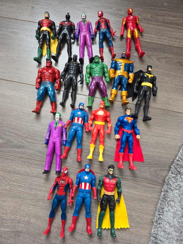 Superhelden Actiefiguren Set - Spiderman, Batman, Hulk, Kinderen en Baby's, Speelgoed | Actiefiguren, Gebruikt, Ophalen of Verzenden