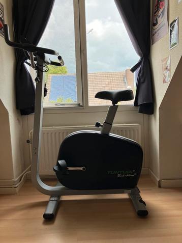 Tunturi Black Edition 600 Hometrainer beschikbaar voor biedingen
