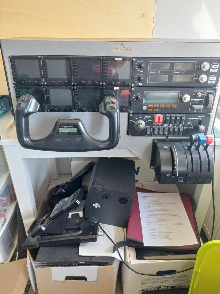 Logitech Flight Simulator Set, Computers en Software, Joysticks, Gebruikt, Ophalen