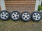 Winterbanden Sunny 225/60 R17  99V SN3830, Ophalen of Verzenden