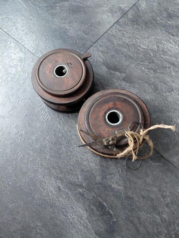 Vintage Houten Spoelen met Schaar, Antiek en Kunst, Antiek | Gereedschap en Instrumenten, Ophalen