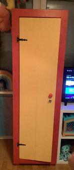 Leuke smalle kast, Huis en Inrichting, Kasten | Kledingkasten, Ophalen, Met deur(en), Gebruikt, 50 tot 100 cm