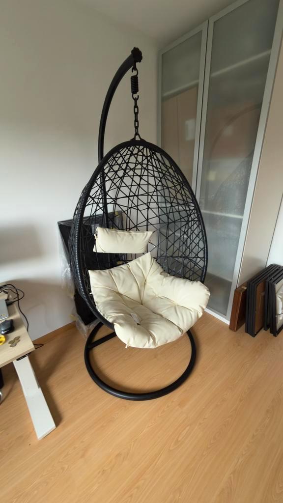 Xenos Ei Stoel - Tuin/Binnen - Zoetermeer, Huis en Inrichting, Stoelen, Gebruikt, Eén, Kunststof, Zwart, Ophalen
