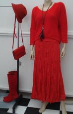 Vandaag is rood, rok trui shirt laarzen riem tasje enz, Ophalen of Verzenden, Zo goed als nieuw, Maat 36 (S), Rood