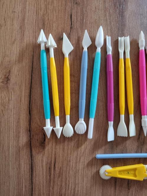 Heel veel taarten decoreer hulpmiddelen, Hobby en Vrije tijd, Taarten en Cupcakes maken, Gebruikt, Versiering, Taarten, Ophalen of Verzenden