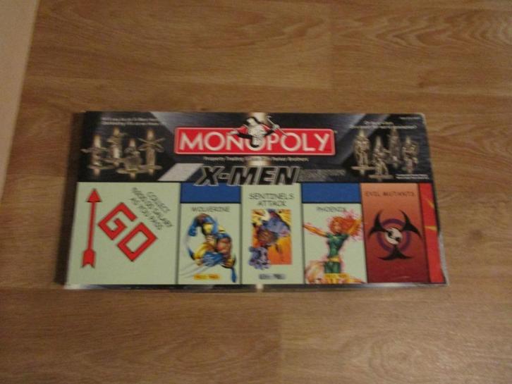 bordspel zgan Monopoly X-Men Monopolie mist 1 krt, Hobby en Vrije tijd, Gezelschapsspellen | Bordspellen, Zo goed als nieuw, Een of twee spelers