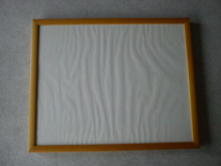 Mooie houten posterlijst, Huis en Inrichting, Woonaccessoires | Lijsten, Zo goed als nieuw, 50 tot 75 cm, Minder dan 50 cm, Hout