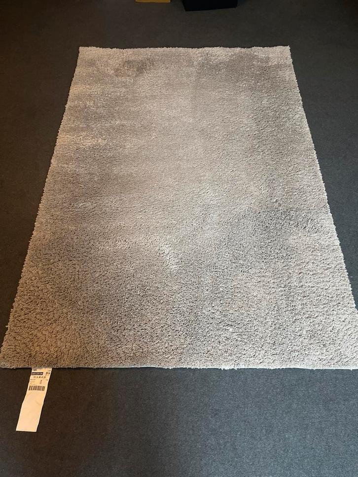 Grijs vloerkleed - 133x195cm - Gereinigd, Huis en Inrichting, Stoffering | Tapijten en Kleden, Zo goed als nieuw, 100 tot 150 cm