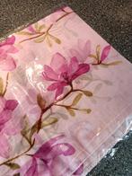 Sjaal met bloemen, Kleding | Dames, Mutsen, Sjaals en Handschoenen, Ophalen of Verzenden, Nieuw, Maat 46/48 (XL) of groter, Sjaal