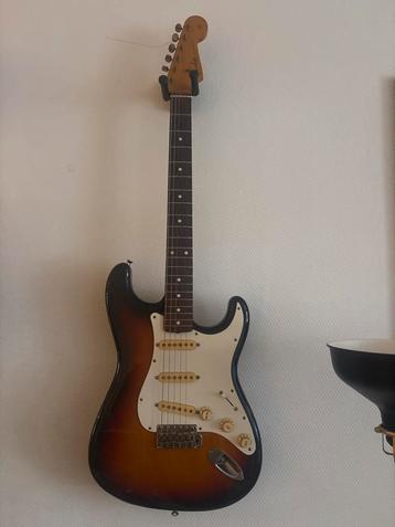 Fender Strat Japan '86-'87 Humbuckers beschikbaar voor biedingen