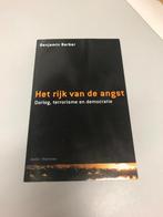 Het rijk van de angst Oorlog Terrorisme en Democartie, Ophalen of Verzenden, 1945 tot heden, Gelezen