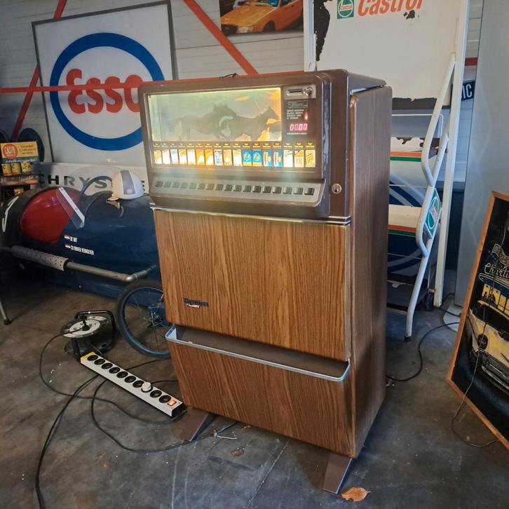 WurliTzer sigaretten automaat Vintage '80, Verzamelen, Automaten | Overige, Gebruikt, Ophalen
