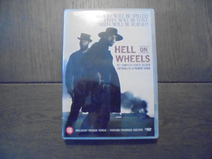 Hell on Wheels serie 1 op 3 DVD's, Cd's en Dvd's, Dvd's | Tv en Series, Zo goed als nieuw, Actie en Avontuur, Vanaf 16 jaar, Ophalen of Verzenden