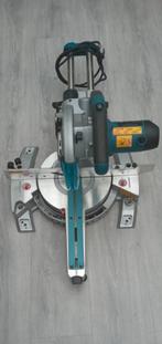 Makita afkortzaag, Doe-het-zelf en Verbouw, Gereedschap | Zaagmachines, Ophalen of Verzenden, Zo goed als nieuw, Afkortzaag, 30 tot 70 mm