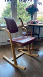 2 eettafel stoelen, Ophalen, Gebruikt, Hout, Twee